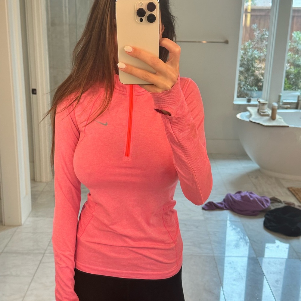 Nike drift half zip- pink sz small